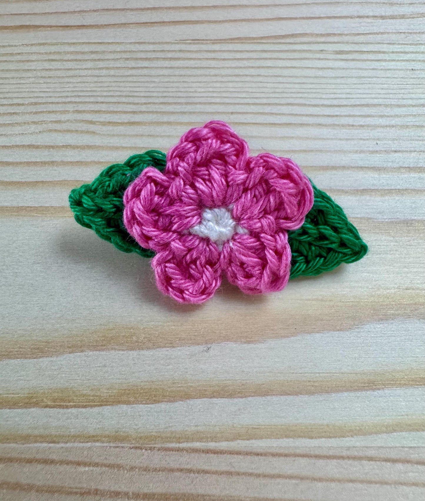 Handmade Crochet Flower Brooch: Cotton Floral Pin, 6 Colors