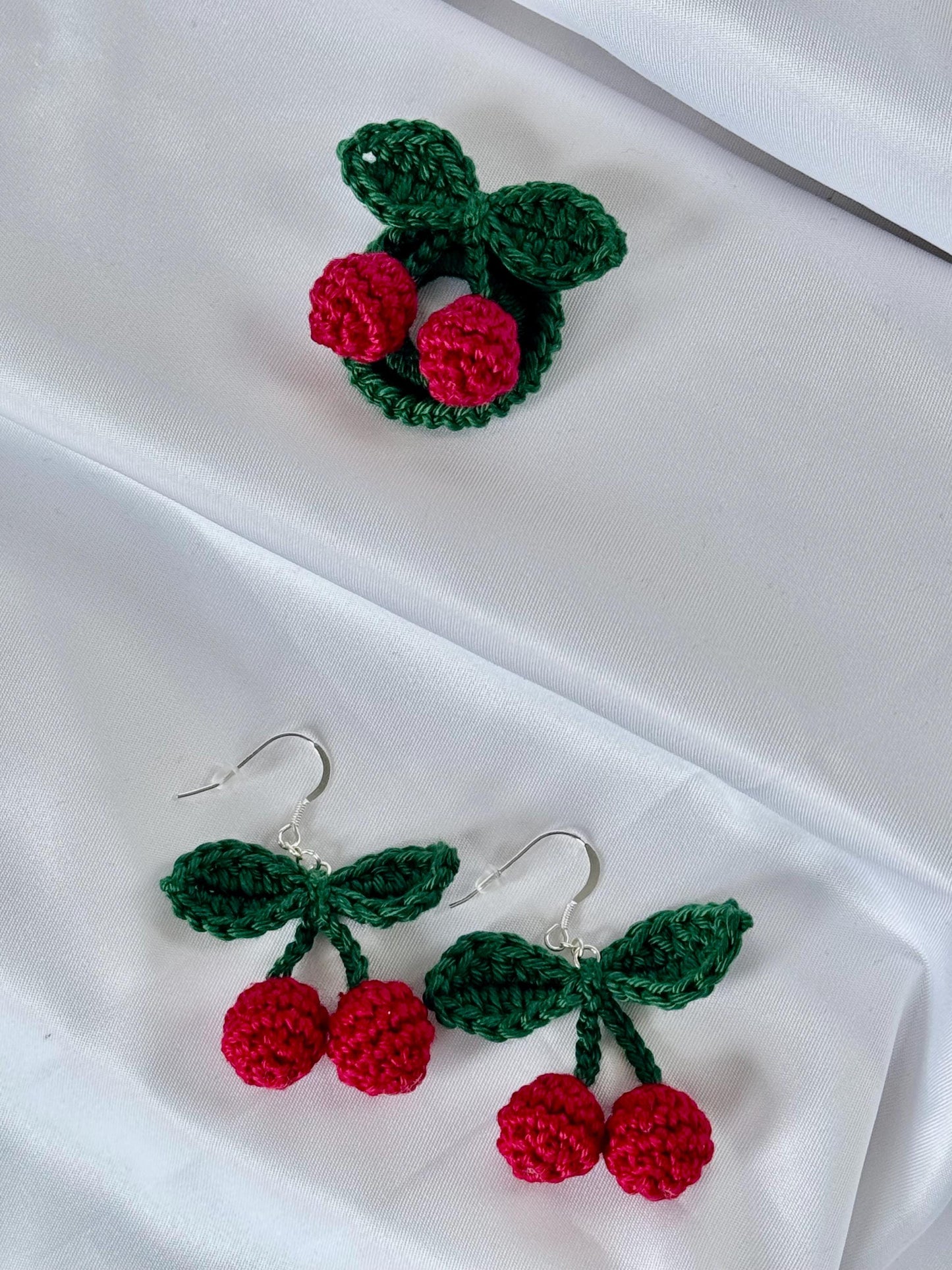 Crochet Cherry Brooch, Glasses Holder, Cherry Gift Set, Handmade Fruit Pin __etsy:7945724161