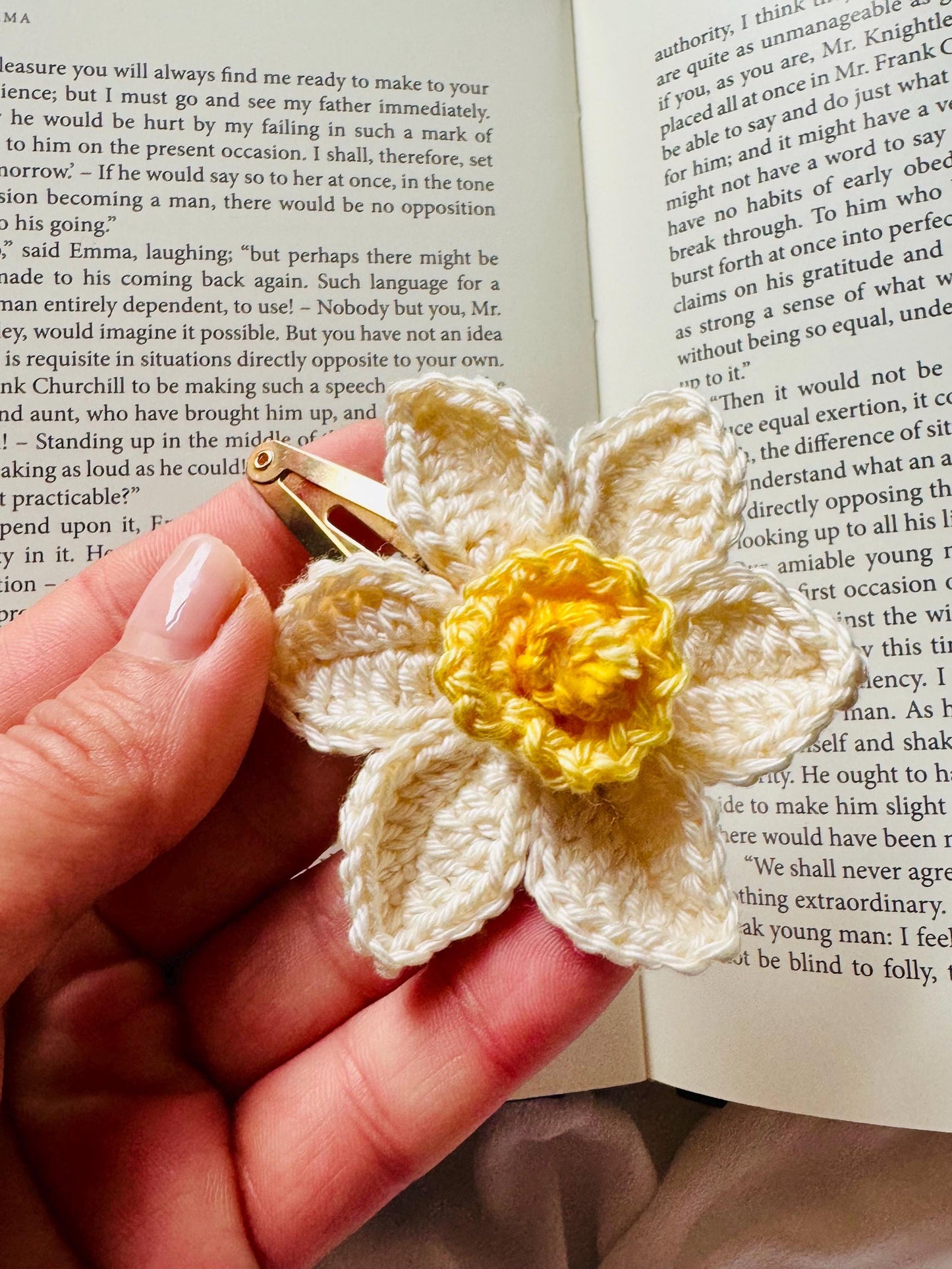 Crochet Daffodil Hair Clip – Handmade Flower Hair Accessory