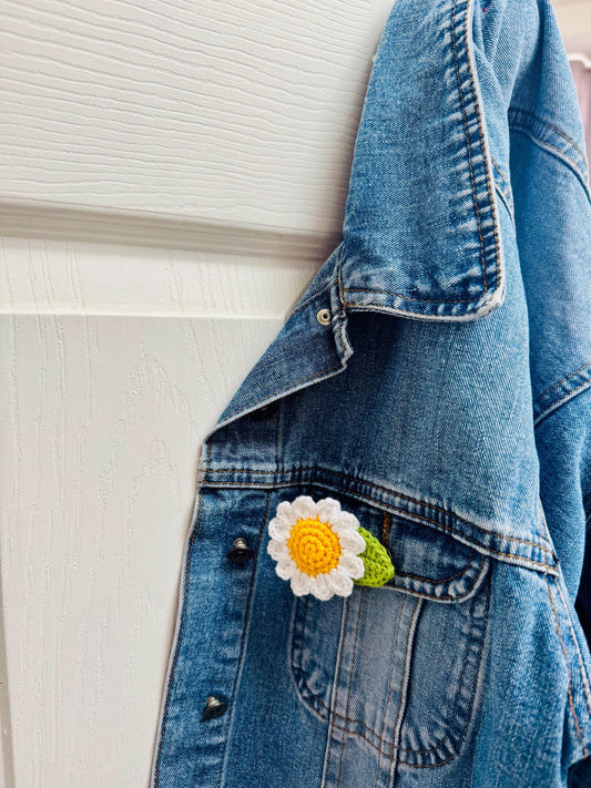 Crochet Daisy Brooch: Handmade Cotton Flower Pin - UK Made