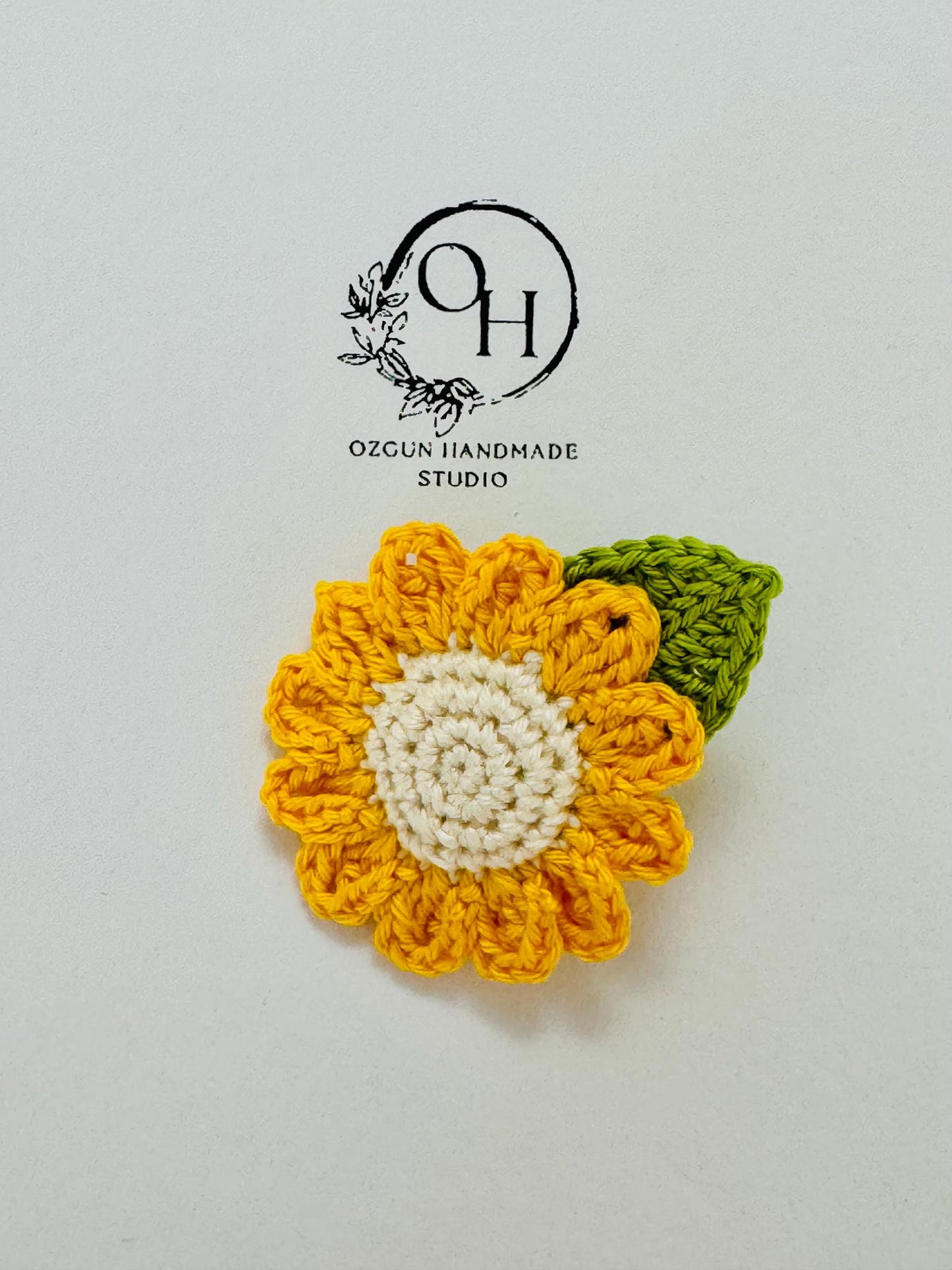 Crochet Daisy Brooch: Handmade Cotton Flower Pin - UK Made