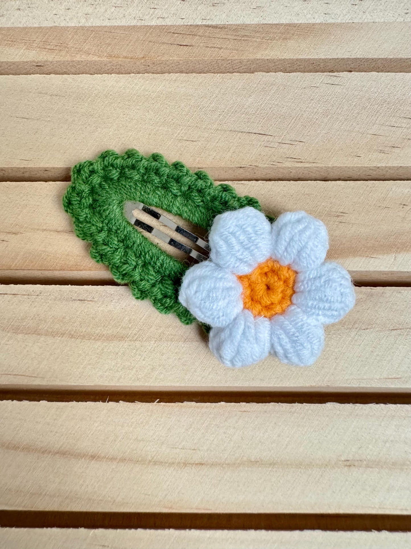 Crochet Daisy Hair Clip