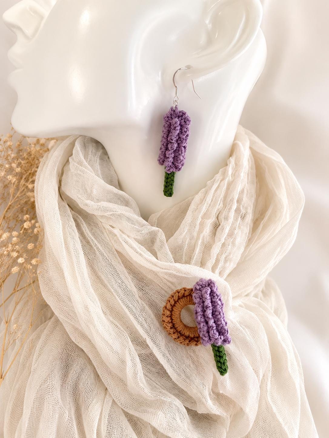 Crochet Lavender Earrings, Botanical Floral Earrings, Matching Brooch Set, Lilac Purple White __etsy:8058281082
