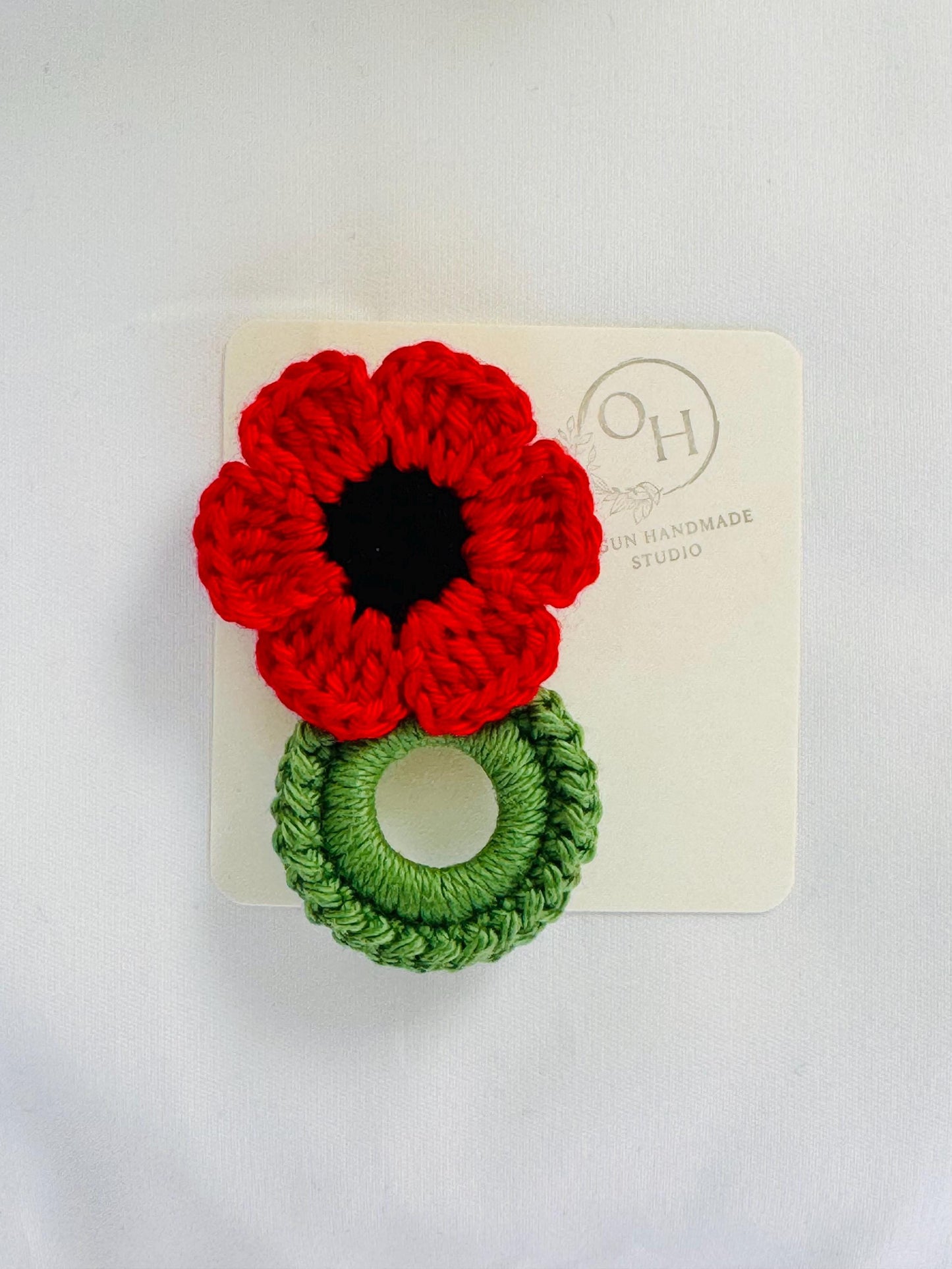 Crochet Poppy Glasses Holder Brooch, Handmade Floral Eyeglass Accessory