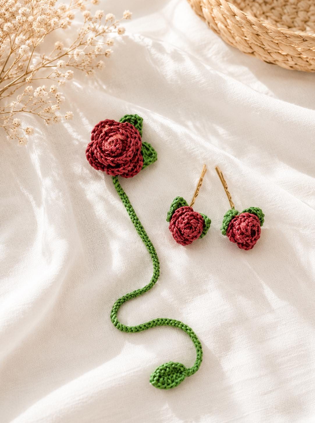 Crochet Rose Bookmark, Floral Book Lover Gift, Handmade Flower Bookmark (Set Option) __etsy:8129069803