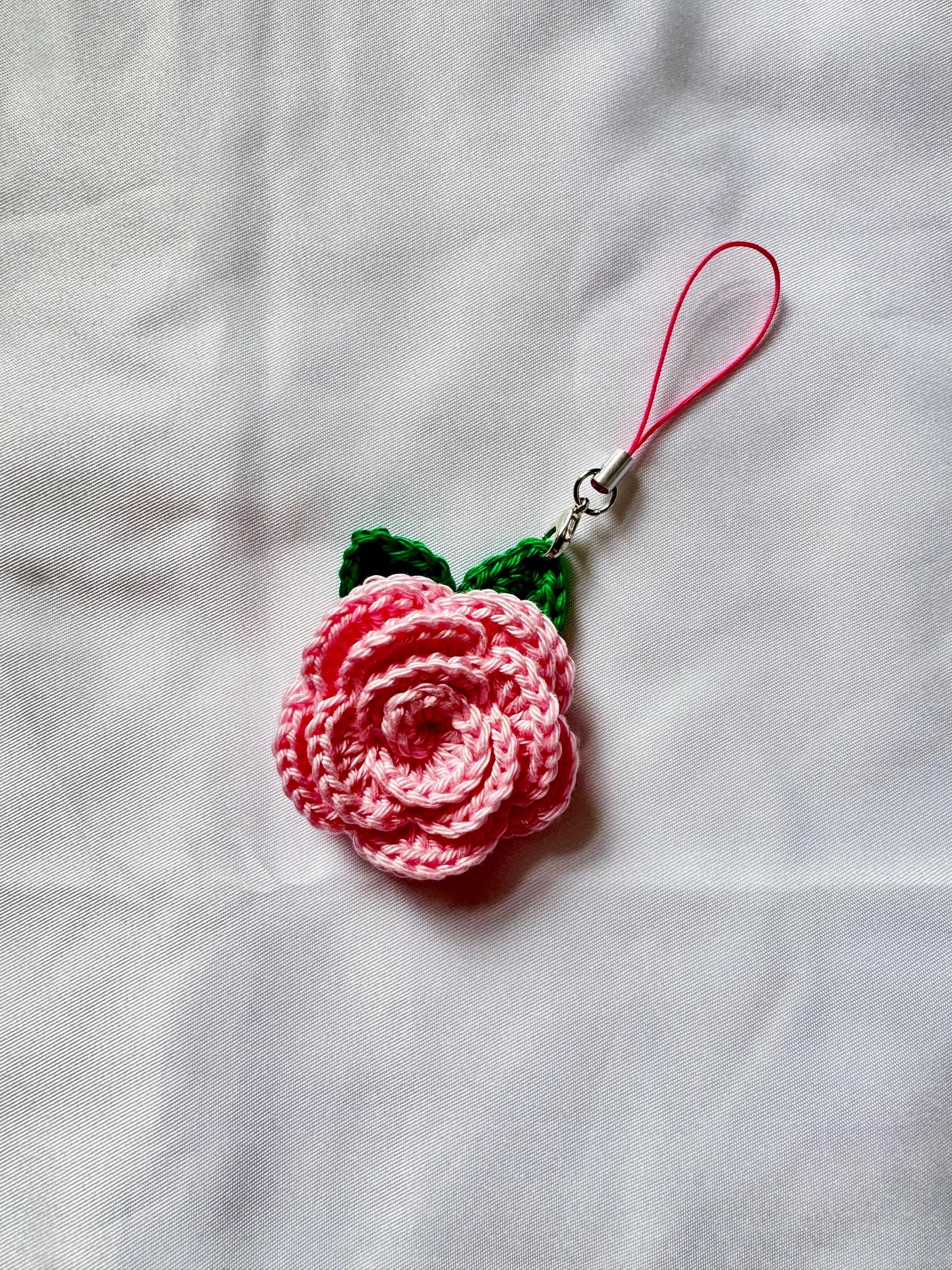 Crochet Rose Greeting Card with Removable Charm, Flower Card Gift, Choose Your Message __etsy:7914557194