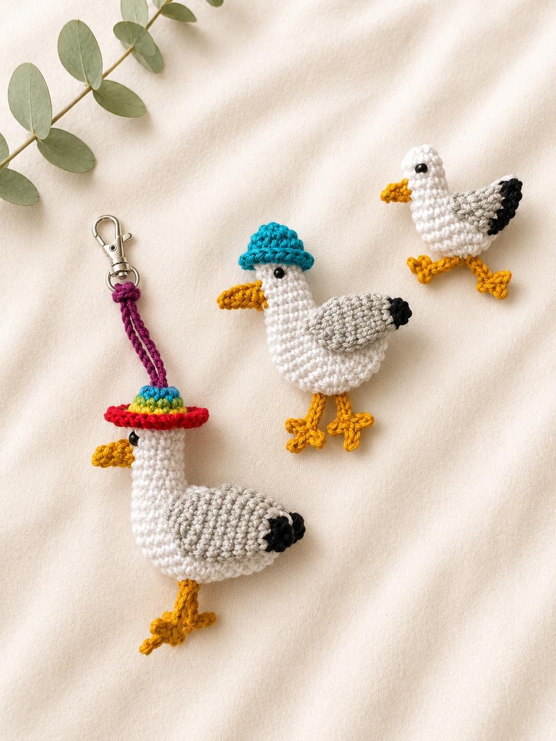 Crochet Seagull Brooch, 3D Stuffed Seaside Bird Pin, Coastal Accessory __etsy:8133611085
