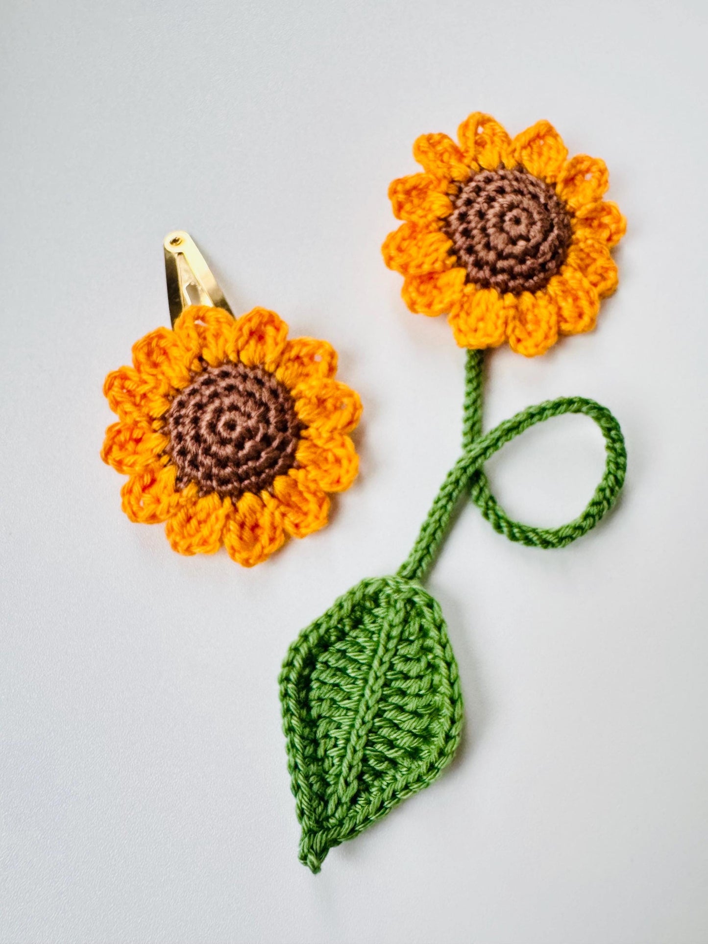 Crochet Sunflower Bookmark: Handmade Sunflower with Leaf