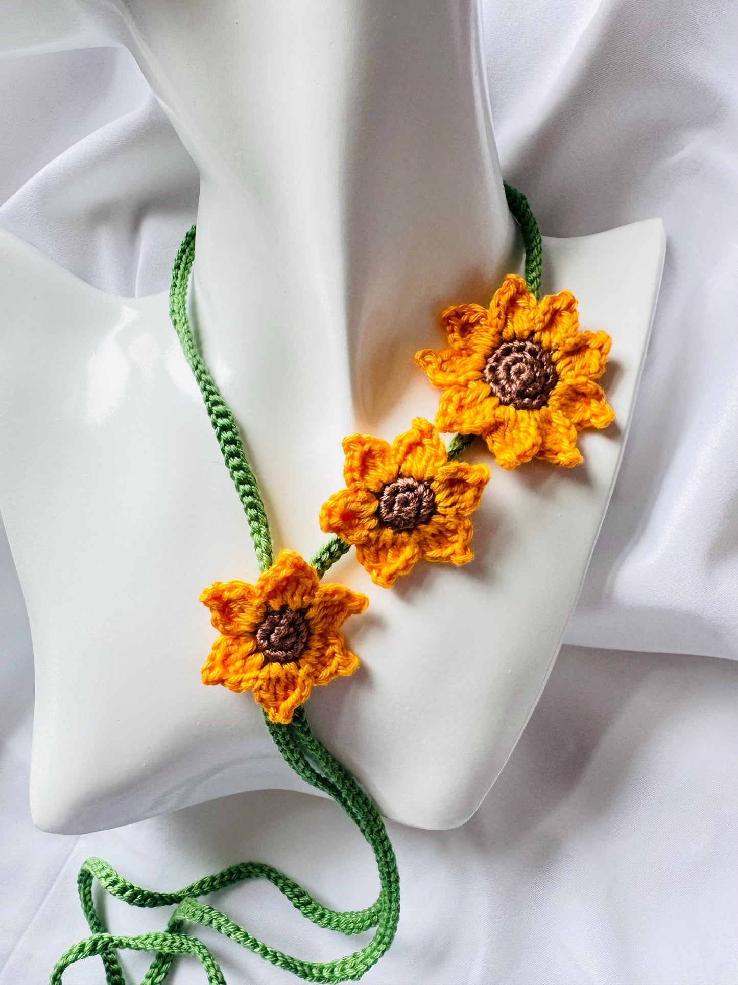 Crochet Sunflower Choker Tie, Floral Neck Accessory, Boho Cotton Yarn Styling __etsy:7922422840