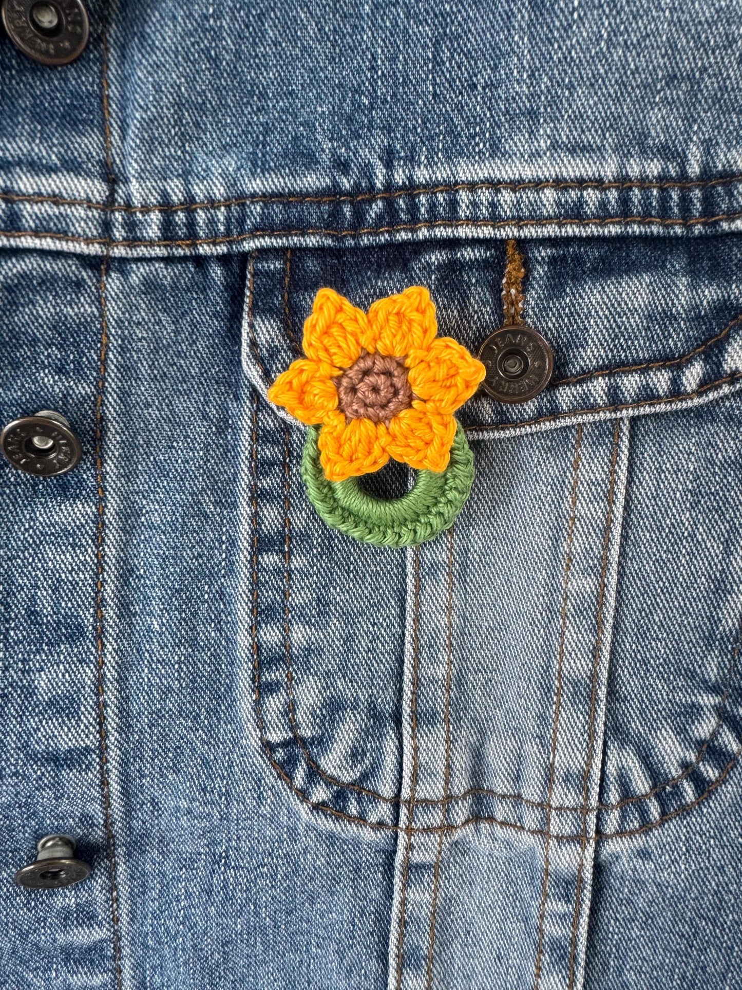 Crochet Sunflower Glasses Holder Brooch, Handmade Floral Eyeglass Accessory