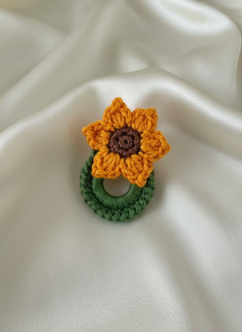 Crochet Sunflower Glasses Holder Brooch, Handmade Floral Eyeglass Accessory