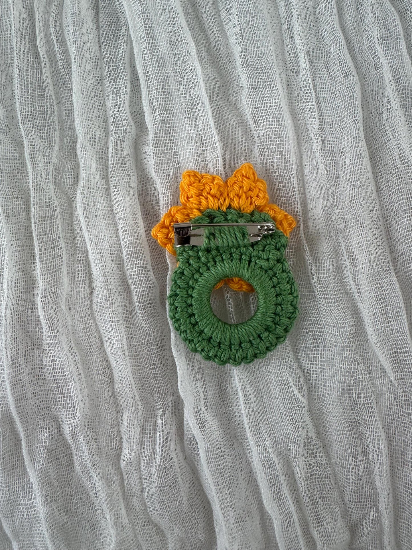 Crochet Sunflower Glasses Holder Brooch, Handmade Floral Eyeglass Accessory