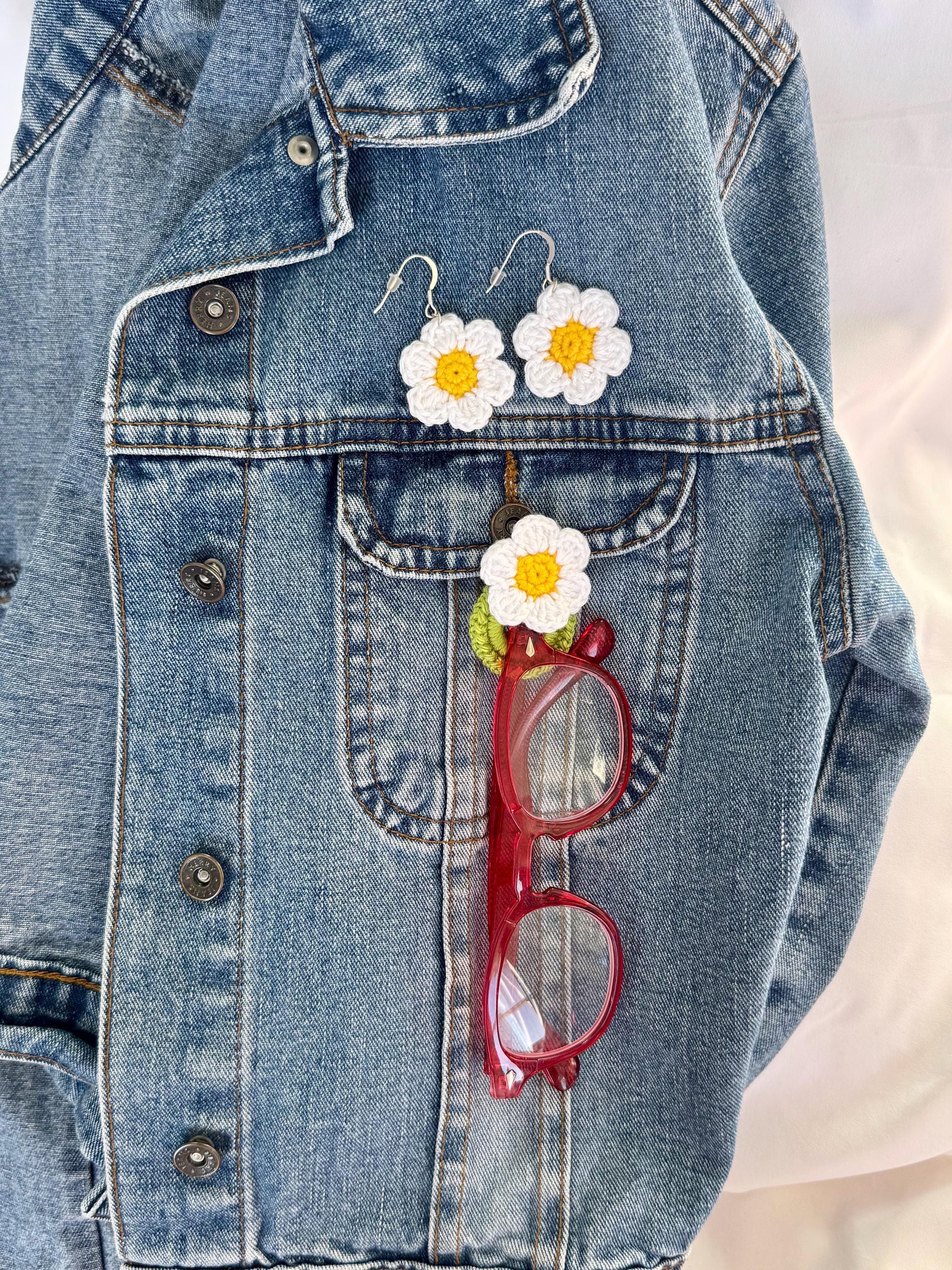Daisy Earrings, Sterling Silver Hooks, Crochet Handmade Floral Jewellery, Brooch Set Option __etsy:7946807654