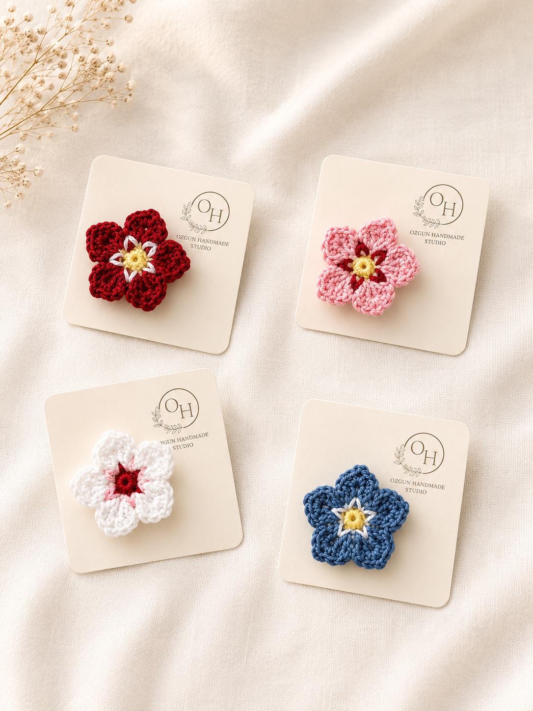 Hand-Crocheted Forget Me Not Flower Brooch, Blue Floral Pin Badge, Nature Inspired Accessory __etsy:8145709343