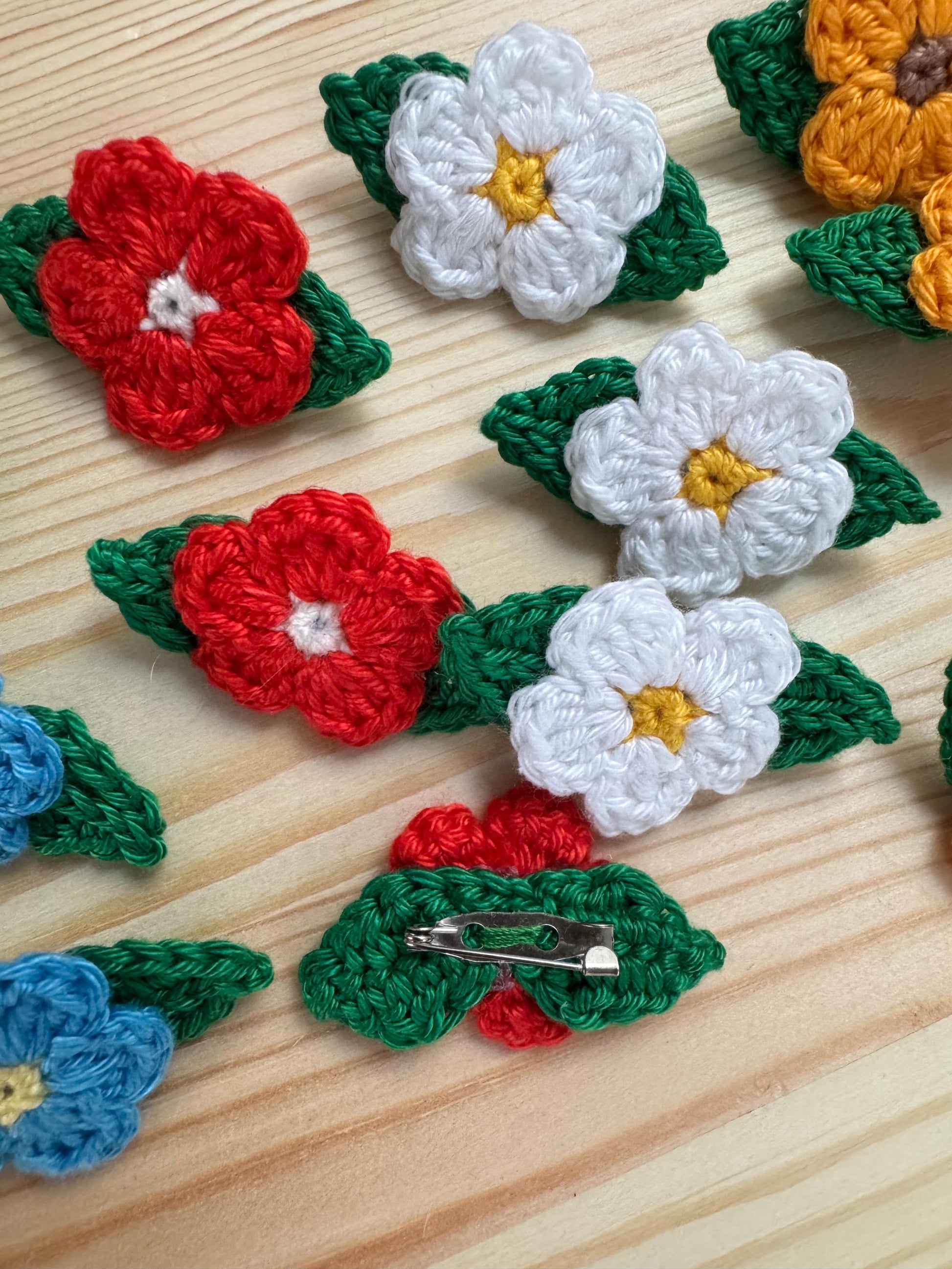 Handmade Crochet Flower Brooch: Cotton Floral Pin, 6 Colors