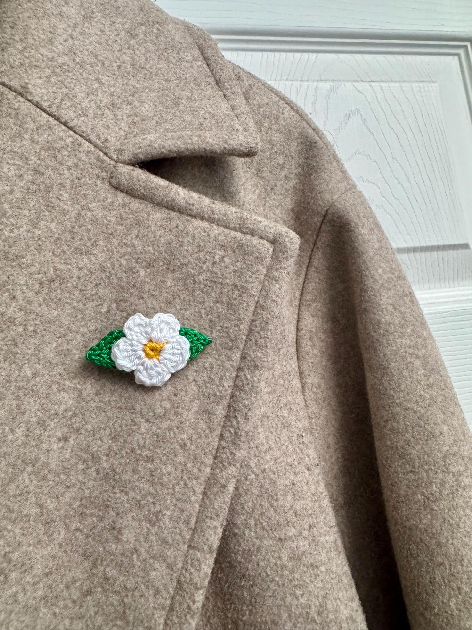 Handmade Crochet Flower Brooch: Cotton Floral Pin, 6 Colors