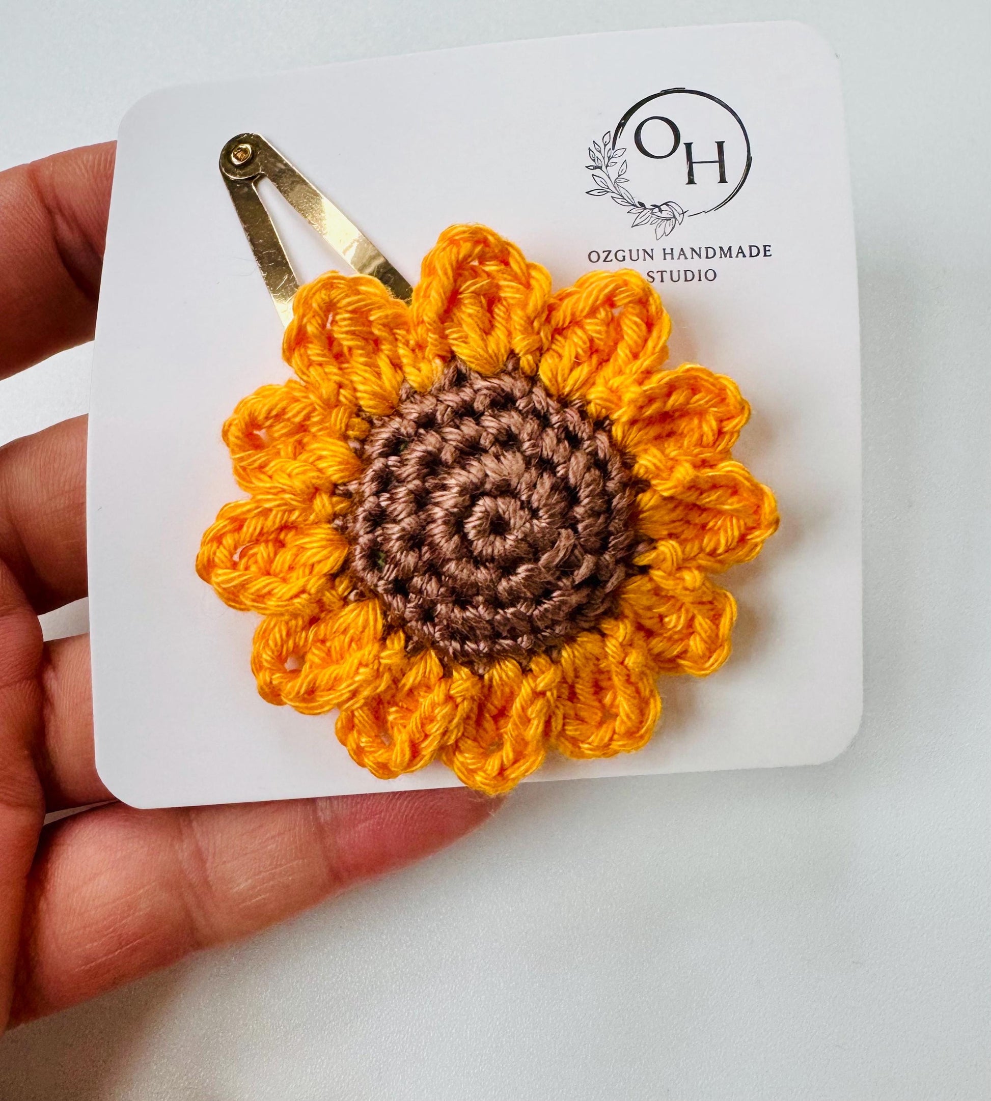 Handmade Crochet Sunflower Hair Clip – Floral Cotton Barrette, Lightweight Everyday Accessory