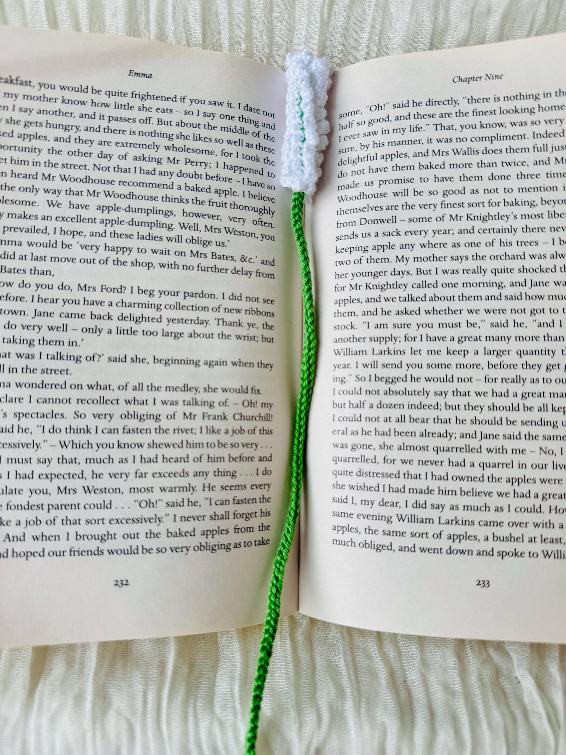 Lavender Bookmark | Handmade Botanical Crochet Bookmark | Soft Minimal Book Lover Gift __etsy:7894690225