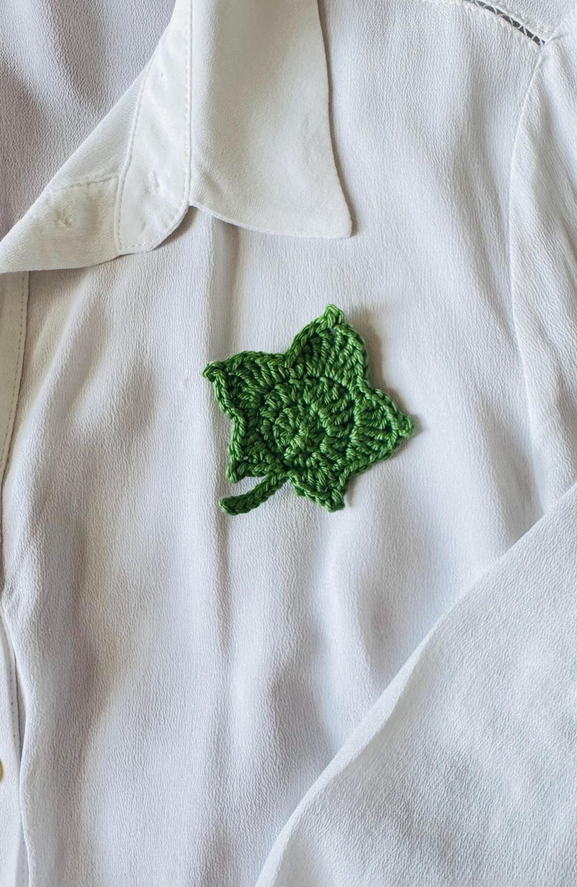 Maple Leaf Crochet Brooch – Handmade Botanical Brooch – Plant Lover Gift