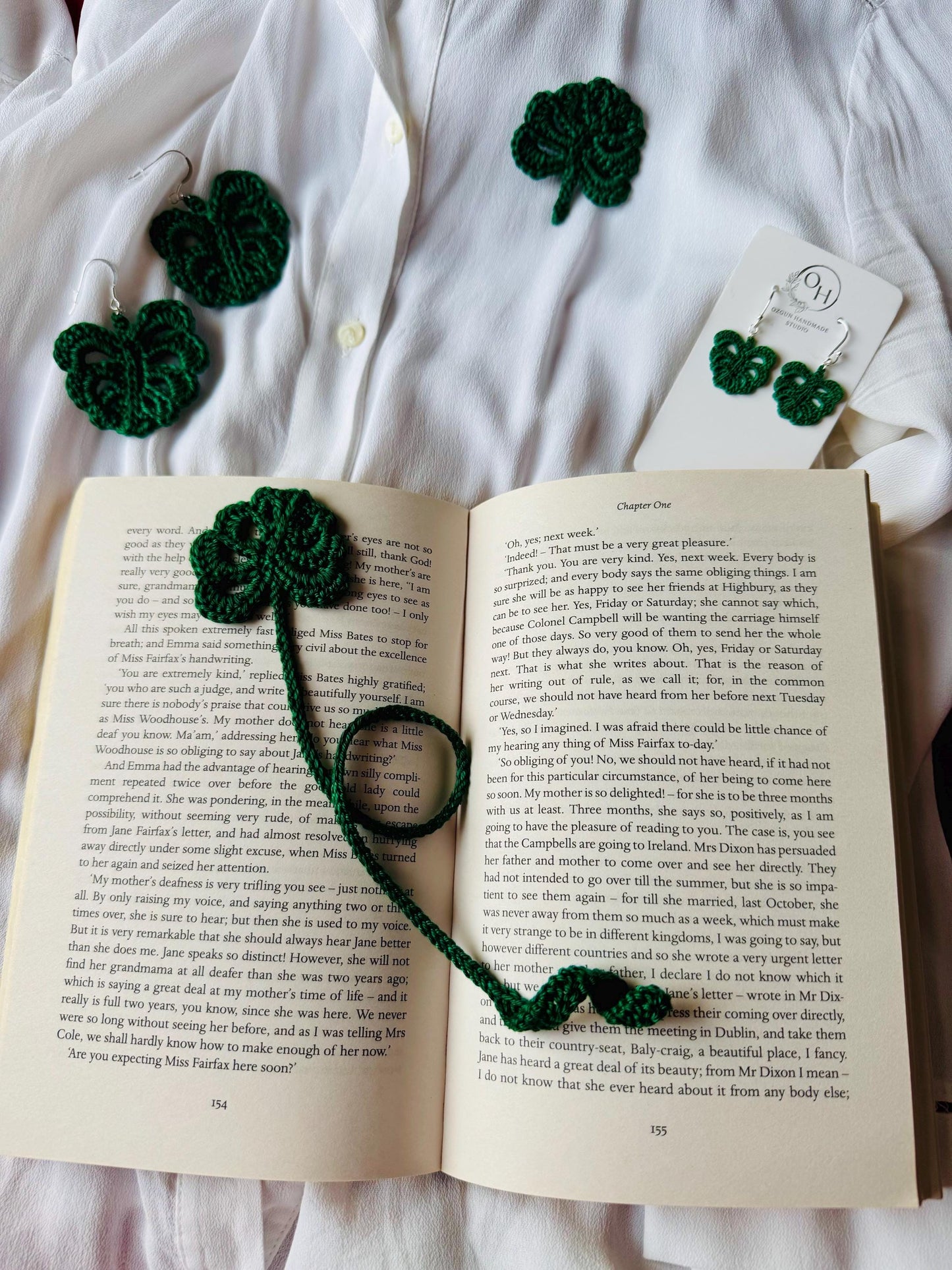 Monstera Leaf Crochet Brooch – Handmade Botanical Brooch – Plant Lover Gift