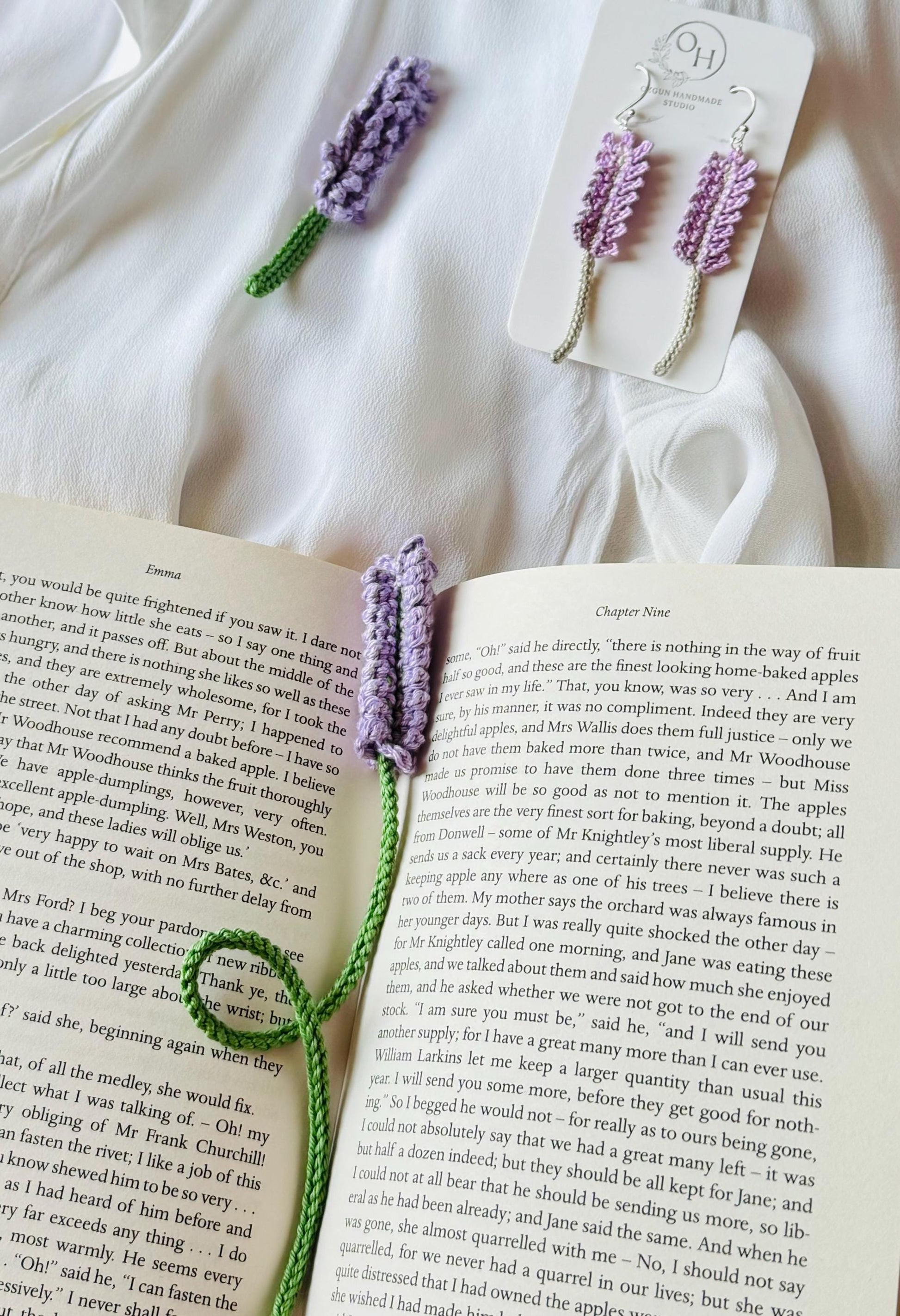 Lavender Bookmark | Handmade Botanical Crochet Bookmark | Soft Minimal Book Lover Gift __etsy:7846757220