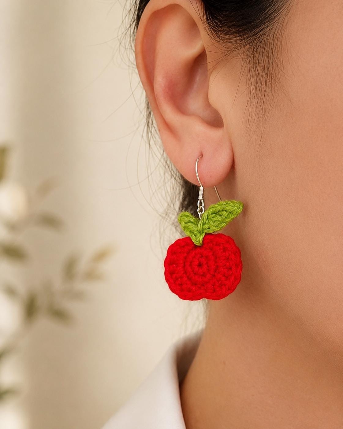 Apple Earrings - crochet earrings - sterling silver hooks __etsy:8054434800