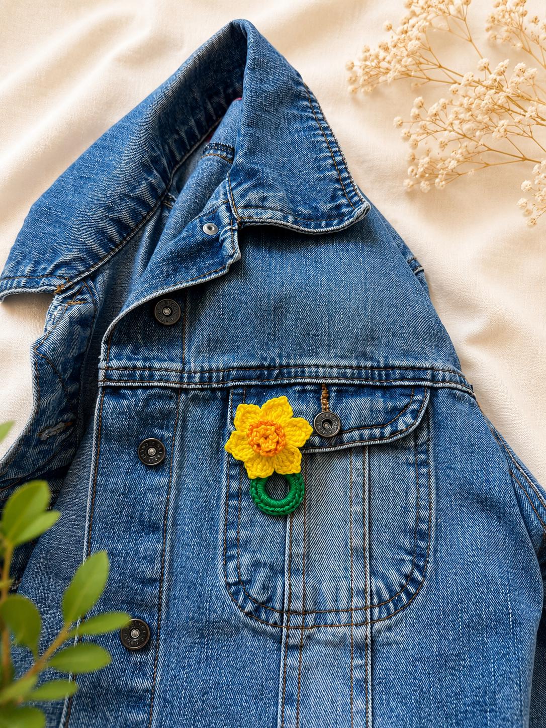 Crochet Daffodil Glasses Holder Brooch, Floral Eyeglasses Pin, Choose Your Yellow Tone __etsy:8066713148