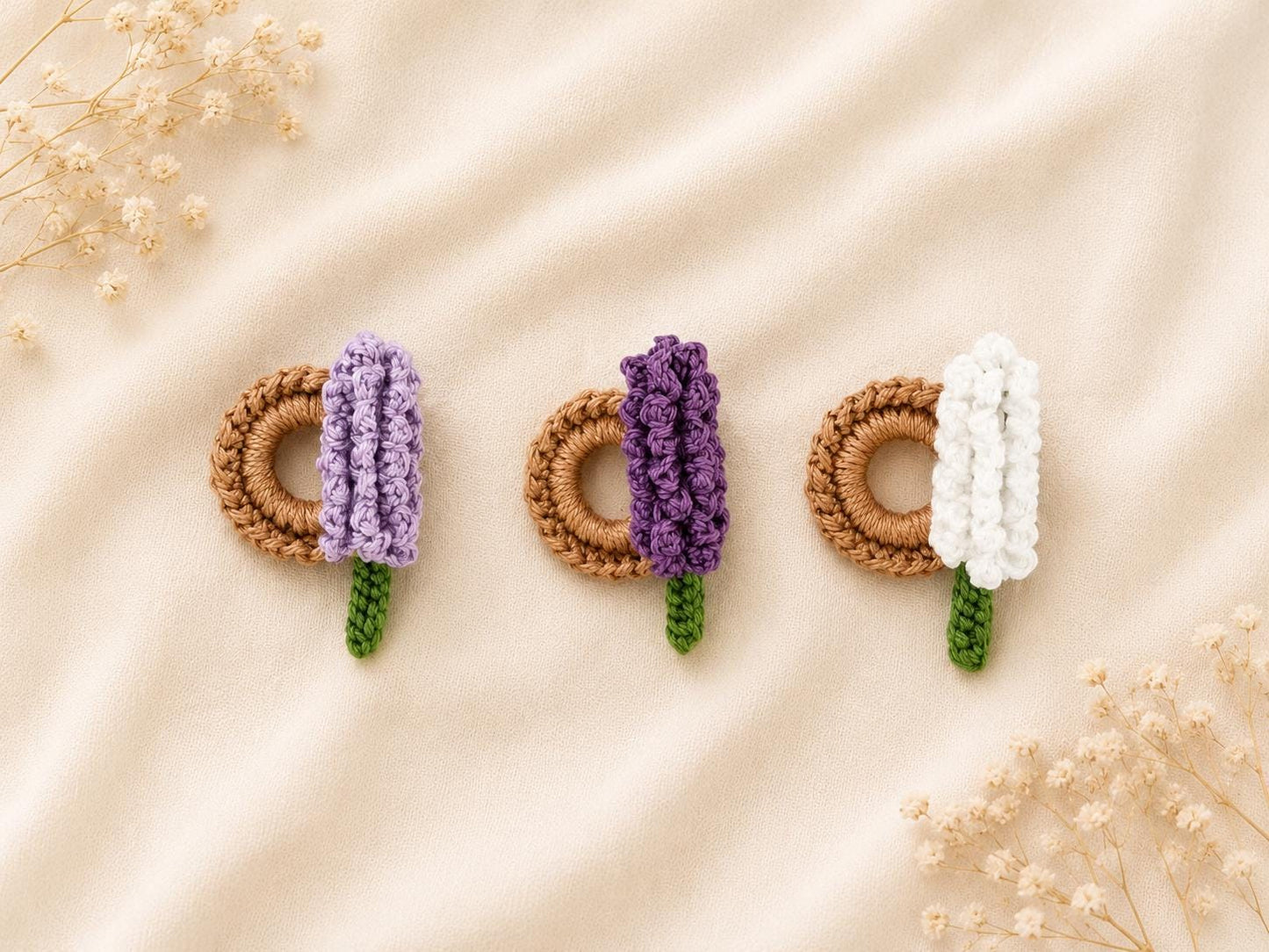 Crochet Lavender Glasses Holder Brooch, Floral Eyeglass Pin, Funcional Cotton Yarn Accessory __etsy:8067250738