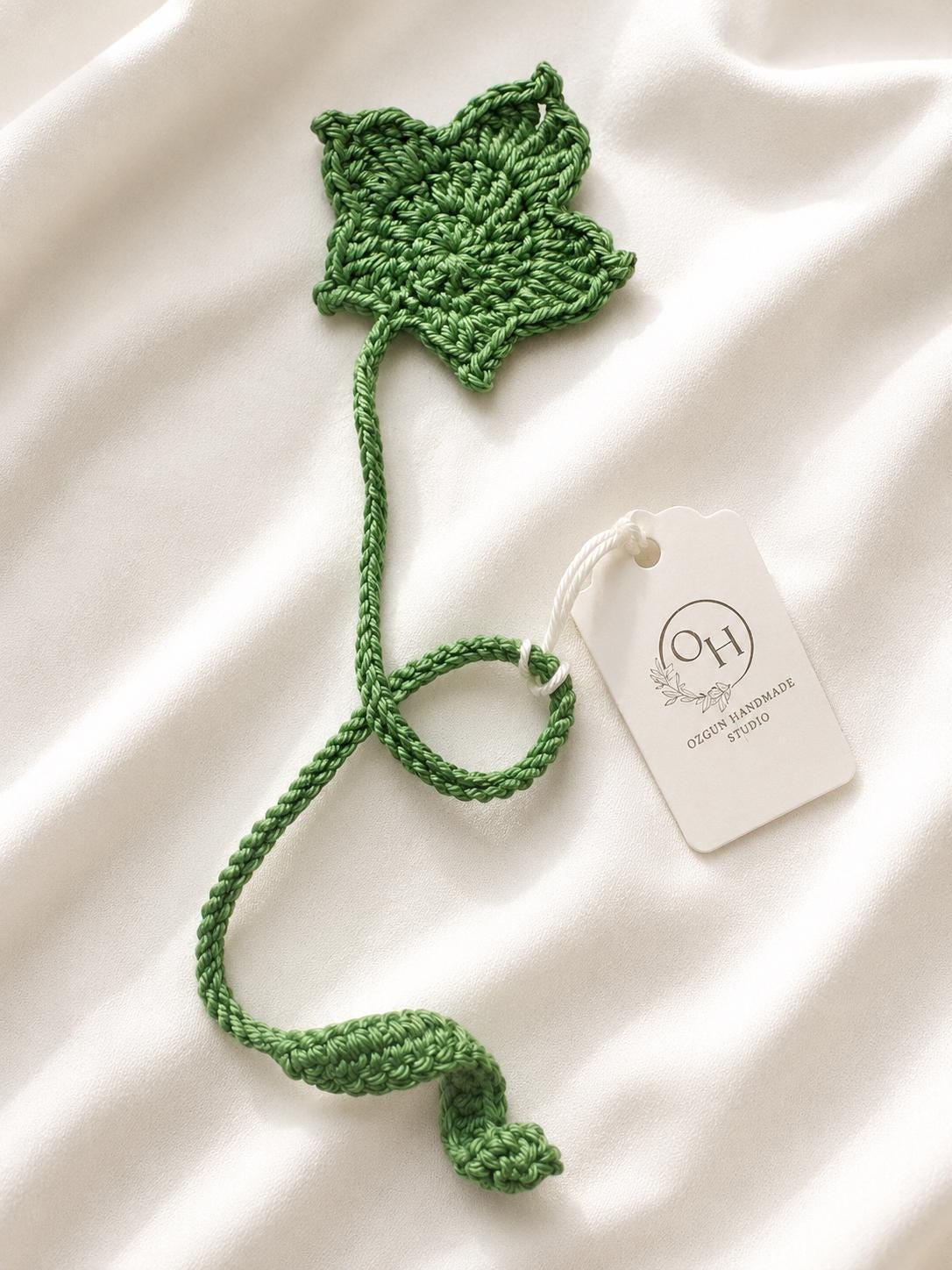 Maple Leaf Crochet Brooch – Handmade Botanical Brooch – Plant Lover Gift __etsy:8081033070