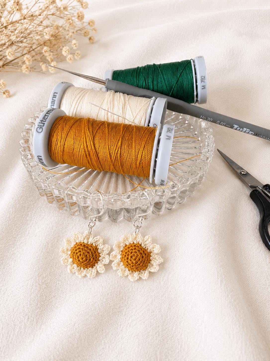Micro Crochet Daisy Earrings, Dainty Floral Jewelry, Cotton Thread, Gold Filled/Sterling Silver Hooks __etsy:8107407139