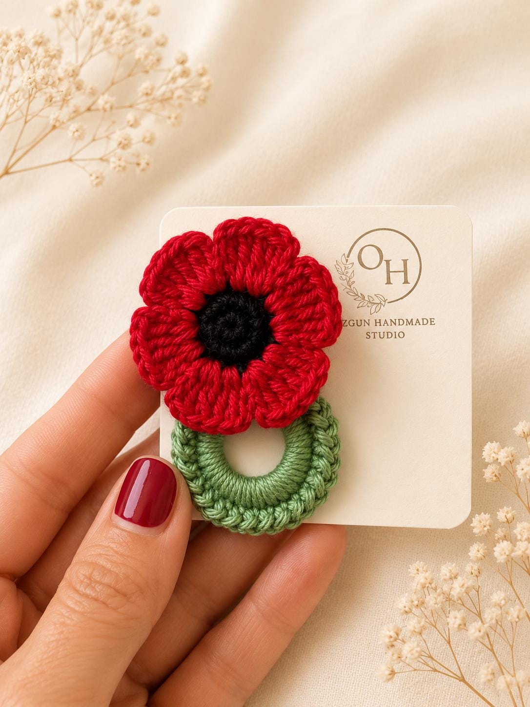 Crochet Poppy Glasses Holder Brooch, Handmade Floral Eyeglass Accessory __etsy:8114630645