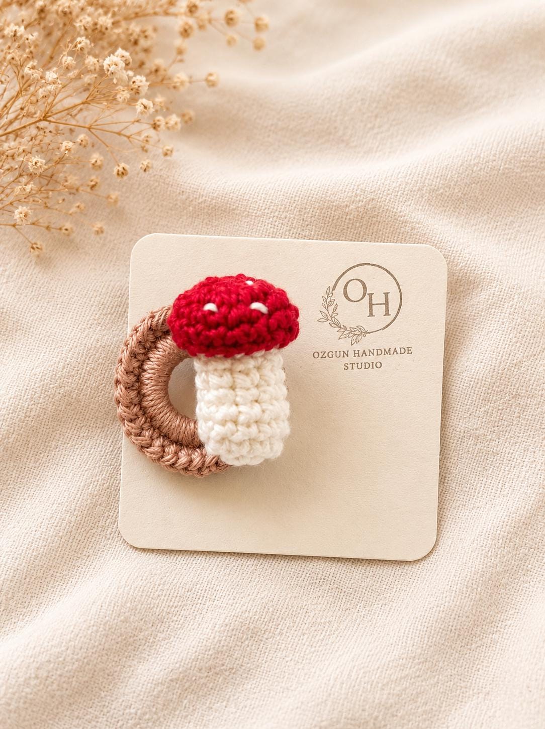 Crochet Mushroom Glasses Holder Brooch __etsy:8114716993