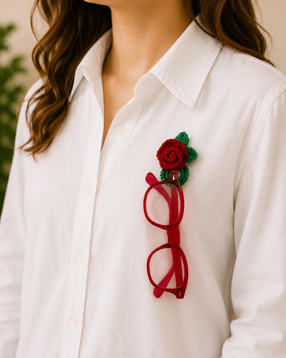 Crochet Rose Glasses Holder Brooch, Floral Eyeglasses Pin, Cotton Yarn, Handmade Accessory __etsy:8115041765