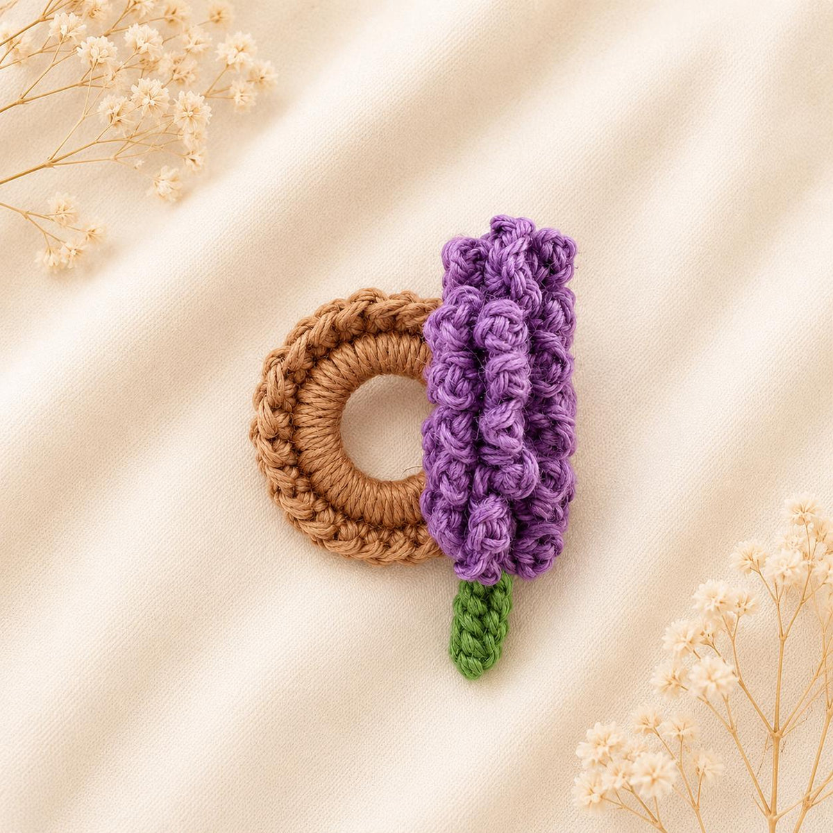 Crochet Lavender Glasses Holder Brooch, Floral Eyeglass Pin, Funcional Cotton Yarn Accessory __etsy:8115167267