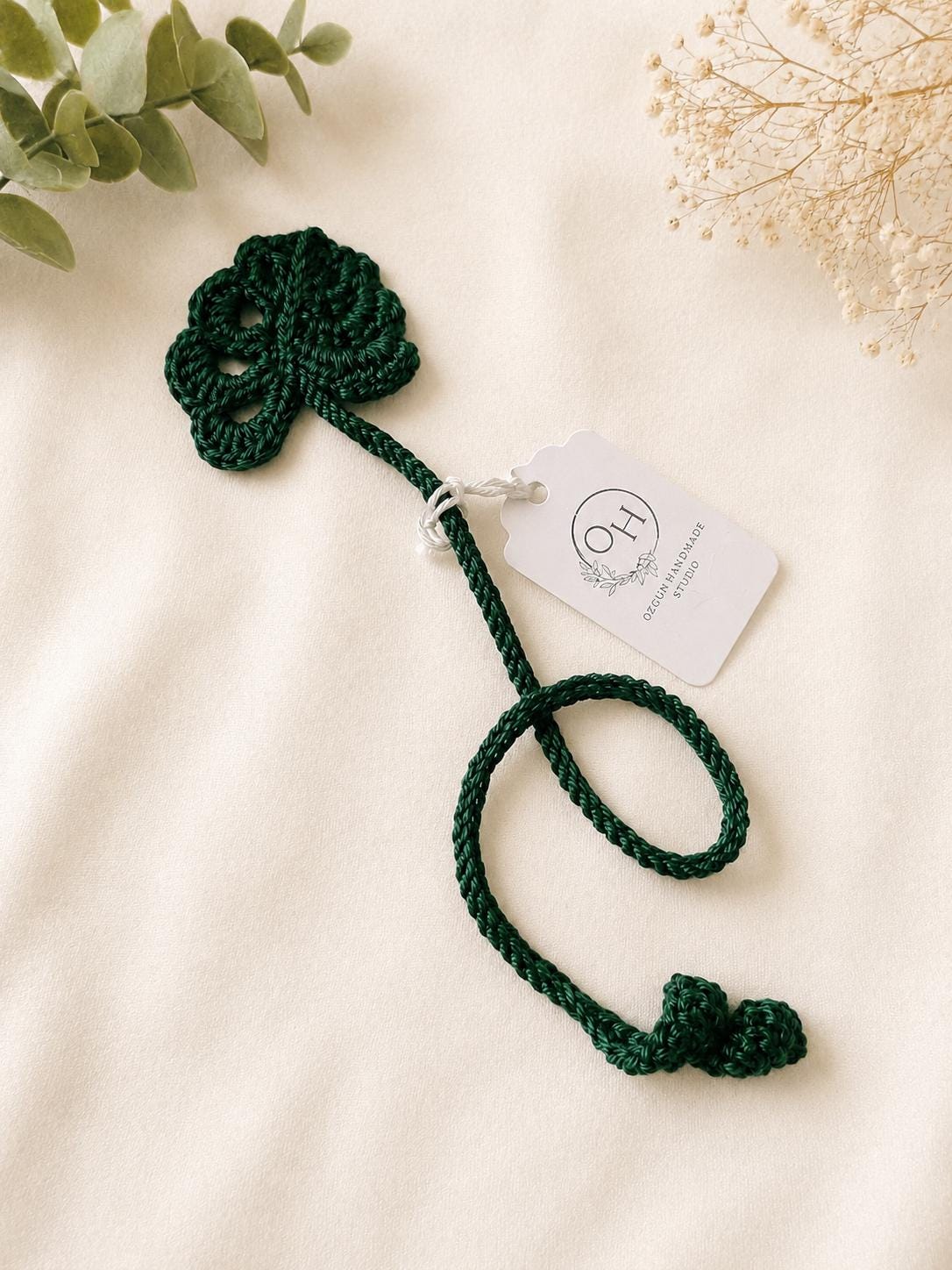 Crochet Monstera Leaf Bookmark – Handmade Botanical Gift __etsy:8128804691