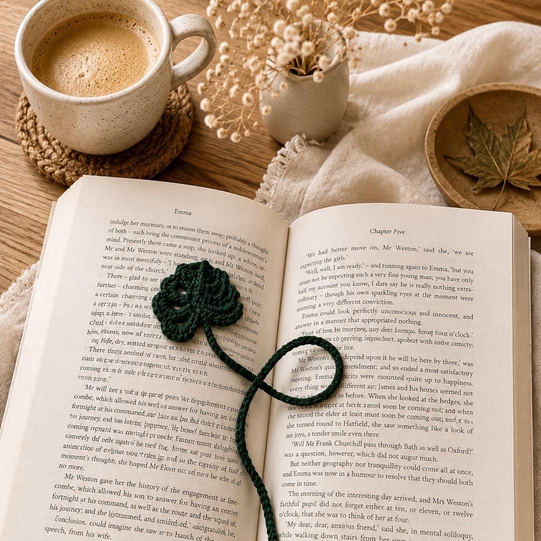 Crochet Monstera Leaf Bookmark – Handmade Botanical Gift __etsy:8128881119